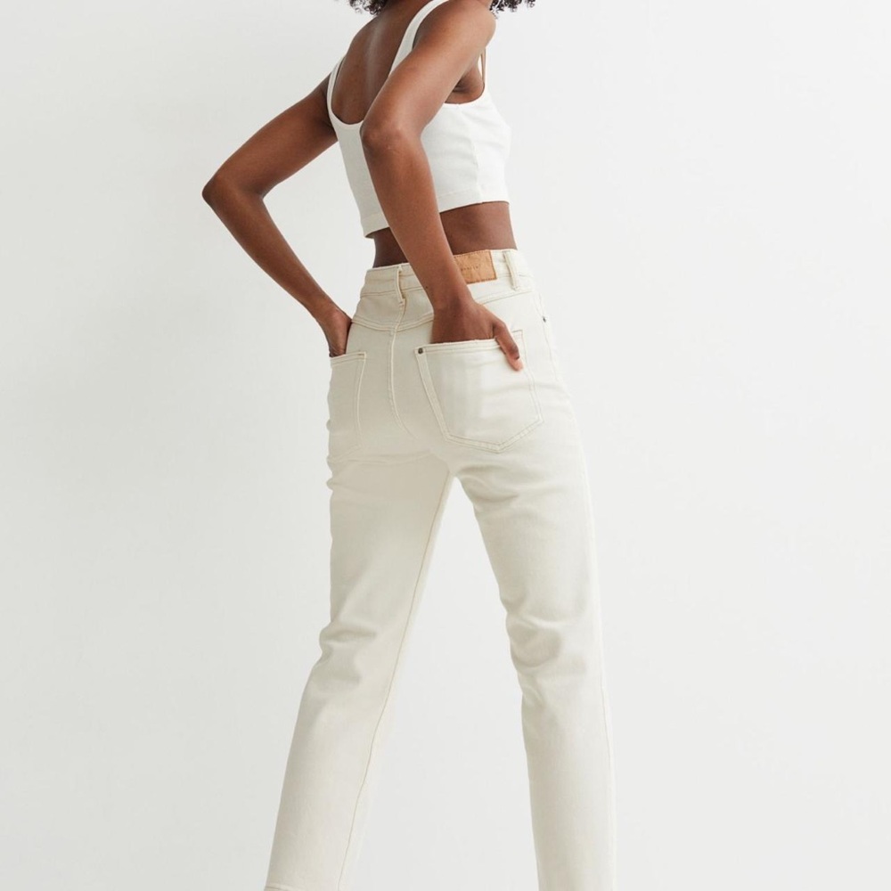 NWOT Beige High Waisted Jeans